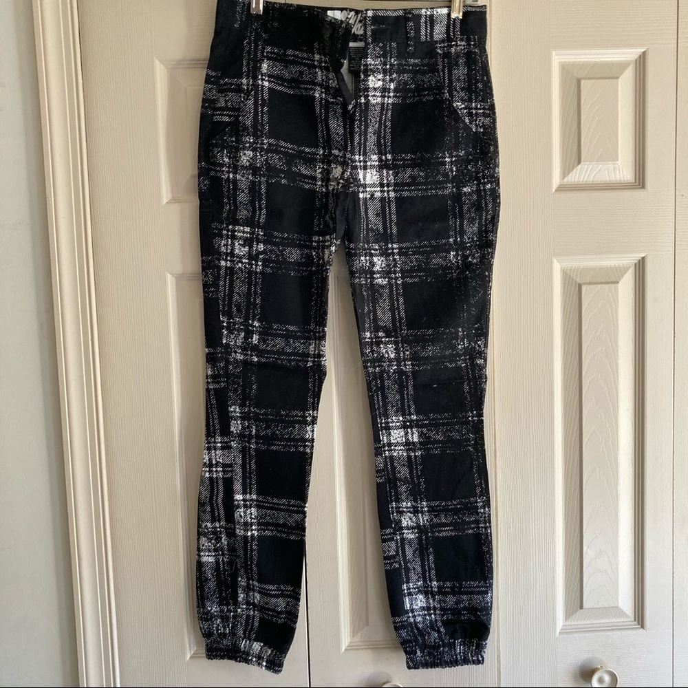 Waimea plaid joggers